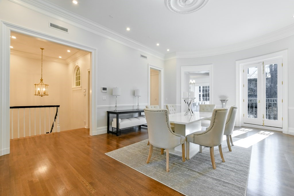 20 Chestnut St. Unit: 1