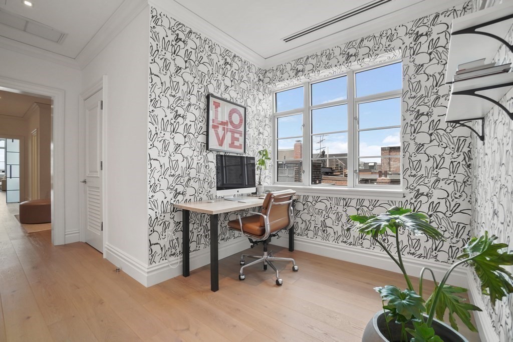 32 Derne Street Unit: 6B