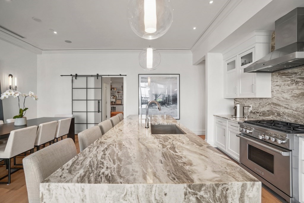 32 Derne Street Unit: 6B