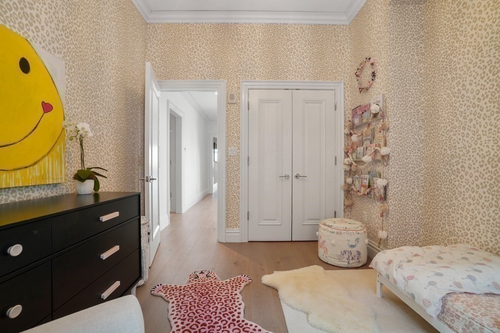 32 Derne Street Unit: 6B