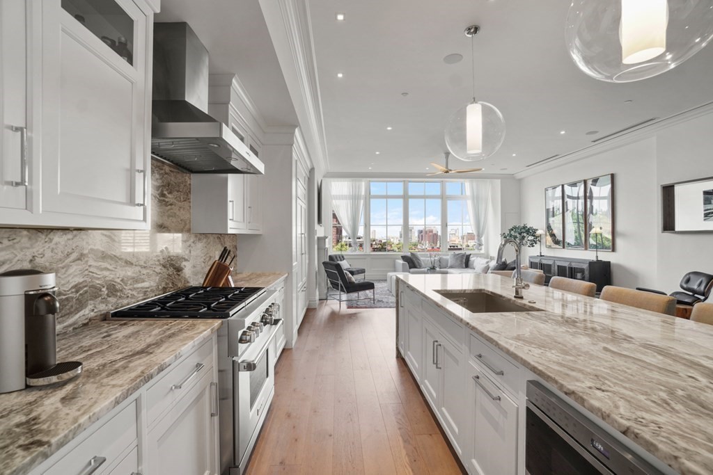 32 Derne Street Unit: 6B