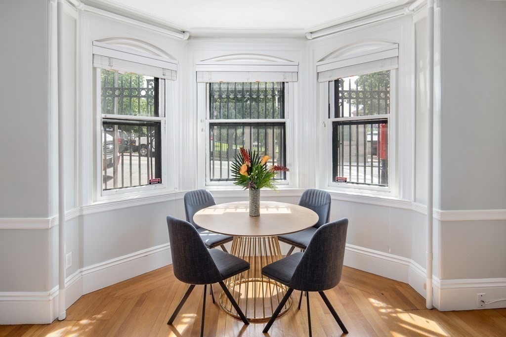 49 Beacon Street Unit: 1