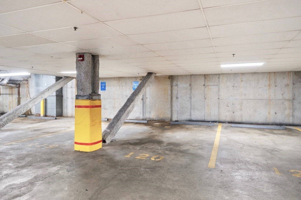 73 Chelsea St Unit: 104