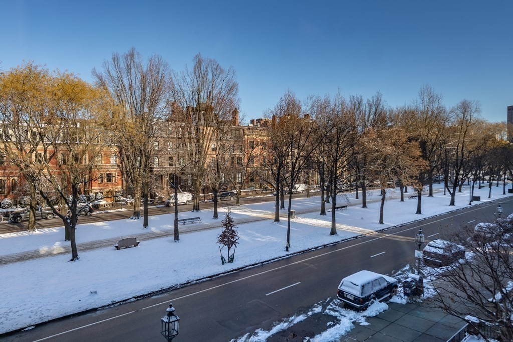 46 Commonwealth Ave. Unit: 5