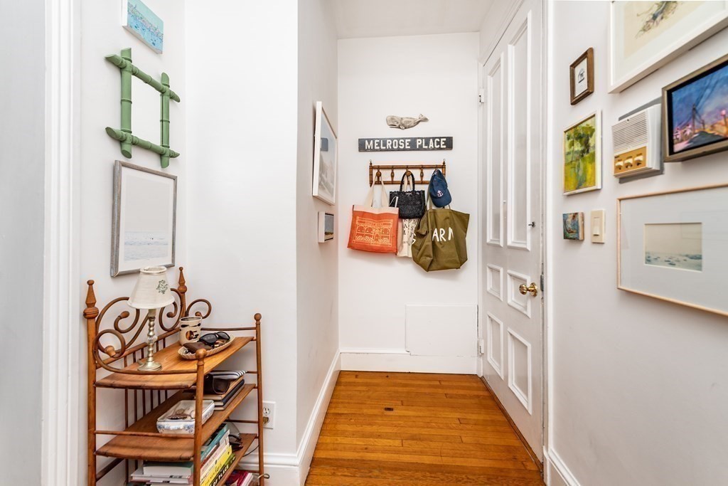 46 Commonwealth Ave. Unit: 5