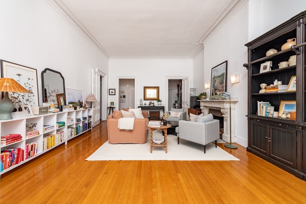 46 Commonwealth Ave. # 5