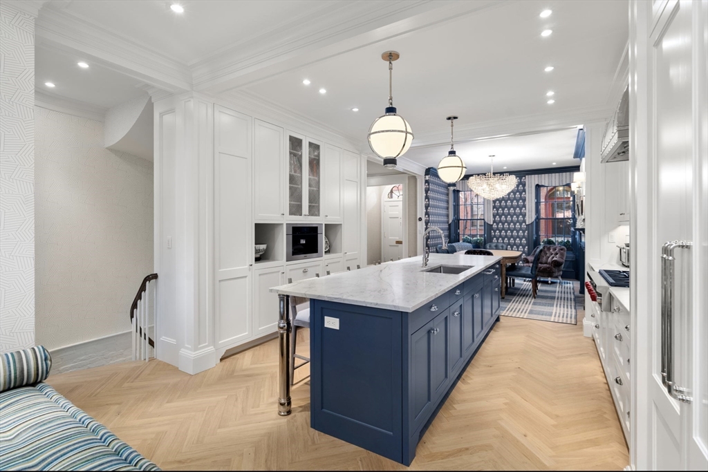 77 Myrtle # 77