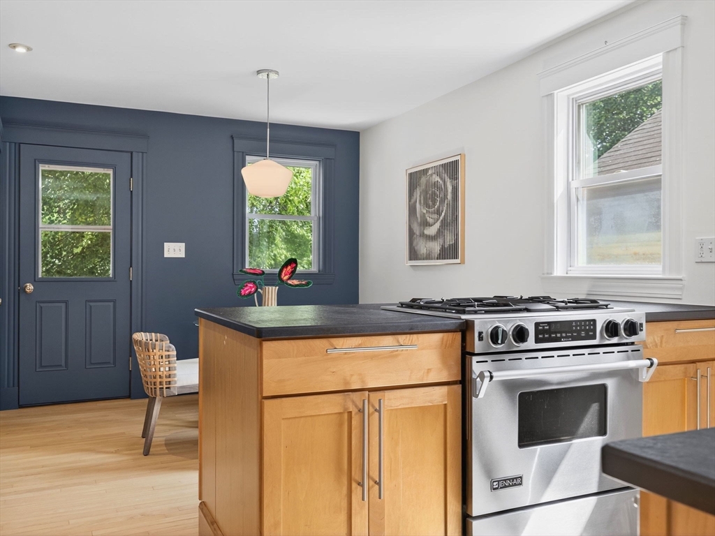 17 Linden Avenue # 2