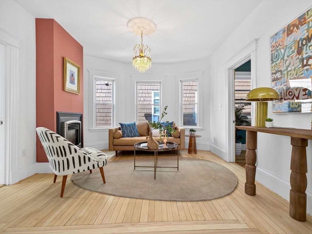 17 Linden Avenue # 2