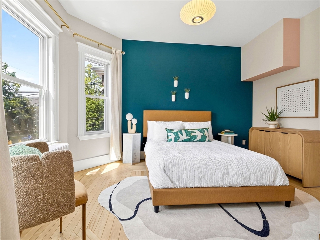 17 Linden Avenue # 2