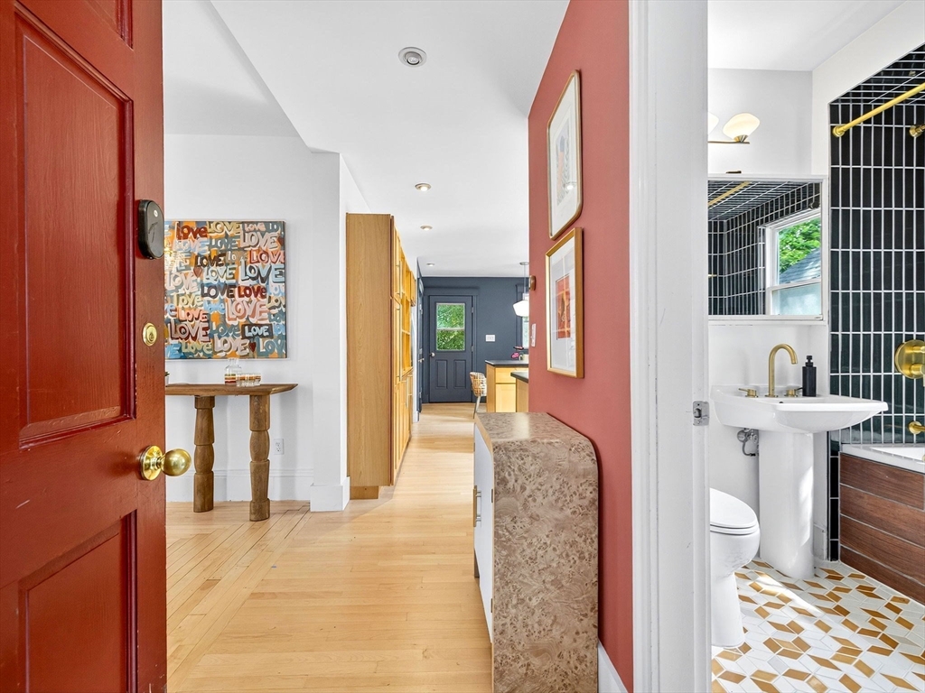 17 Linden Avenue # 2