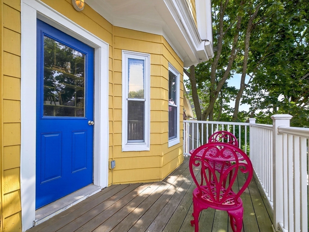 17 Linden Avenue # 2