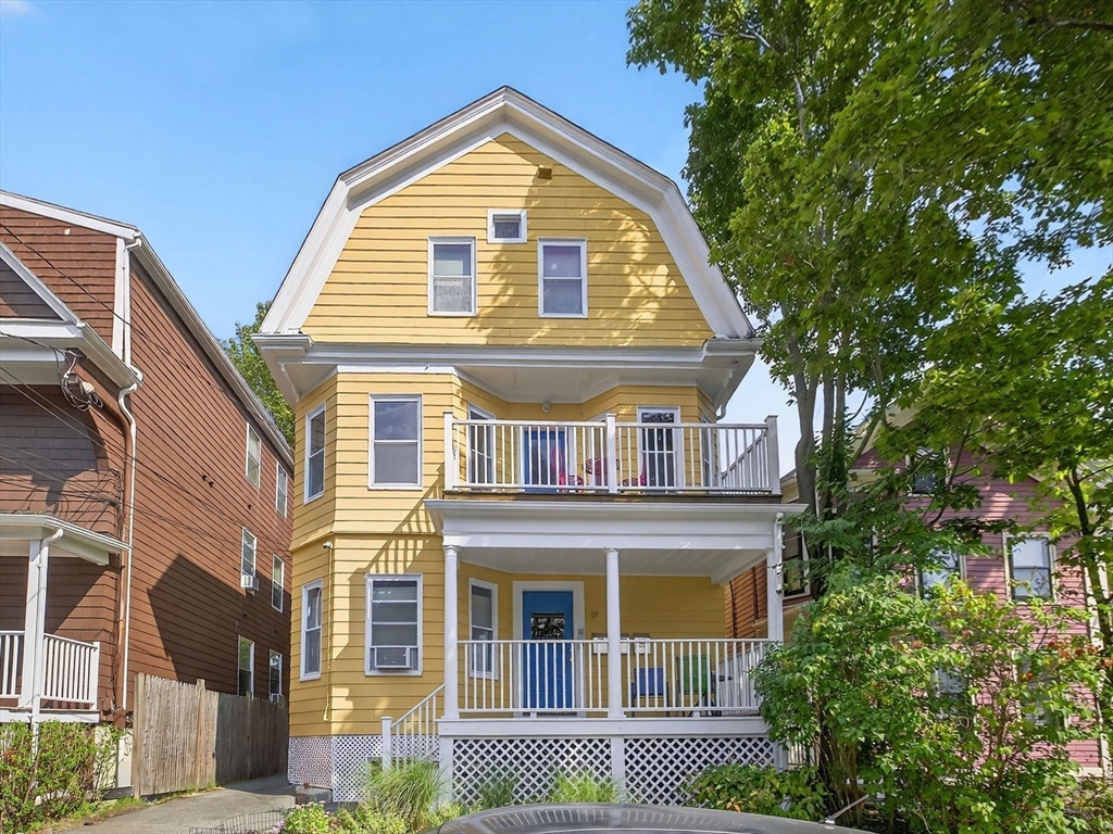 17 Linden Avenue # 2