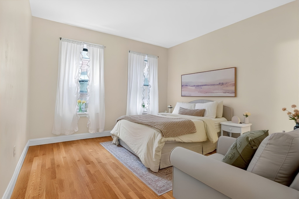 25 Revere Street # 2