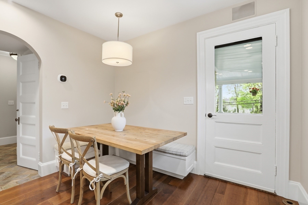 216 Highland Avenue
