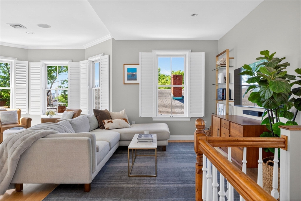 4 Mount Vernon Avenue PH