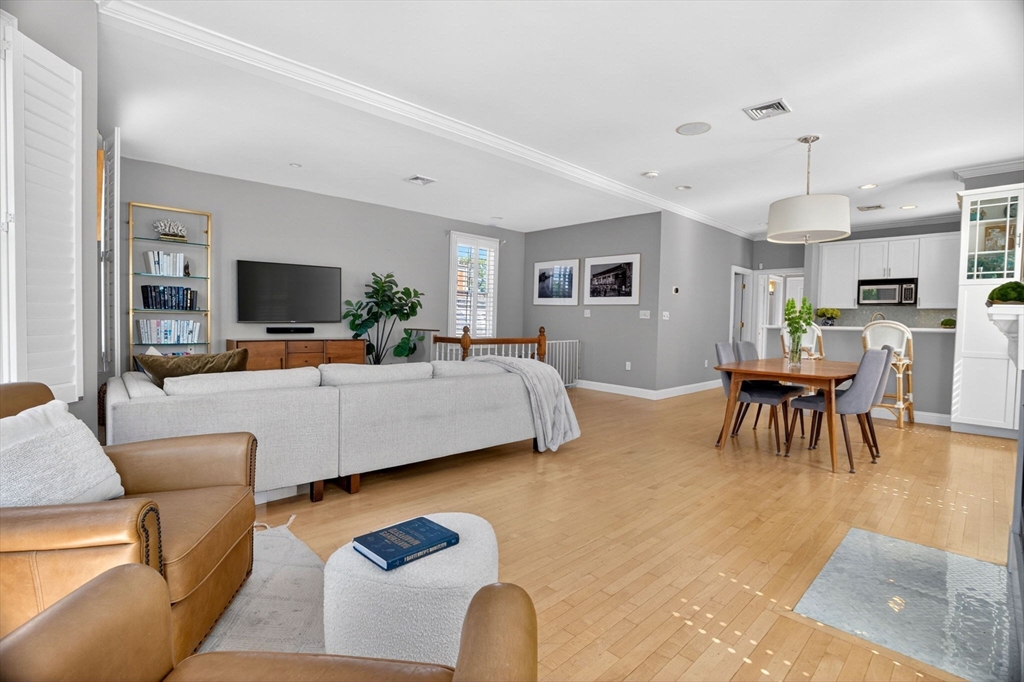 4 Mount Vernon Avenue PH