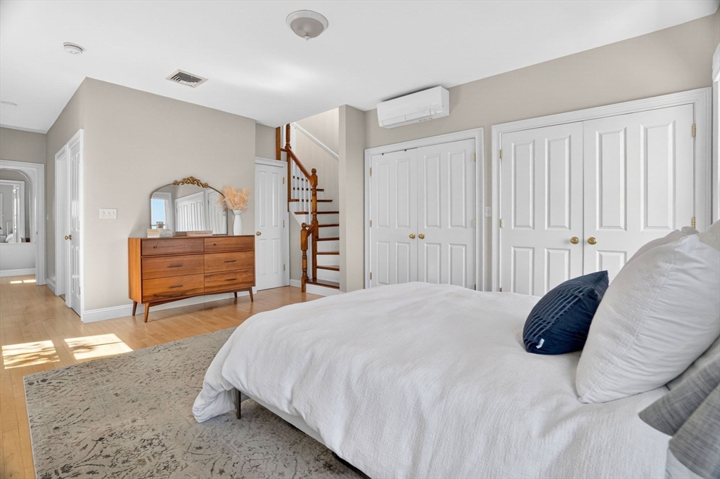 4 Mount Vernon Avenue PH