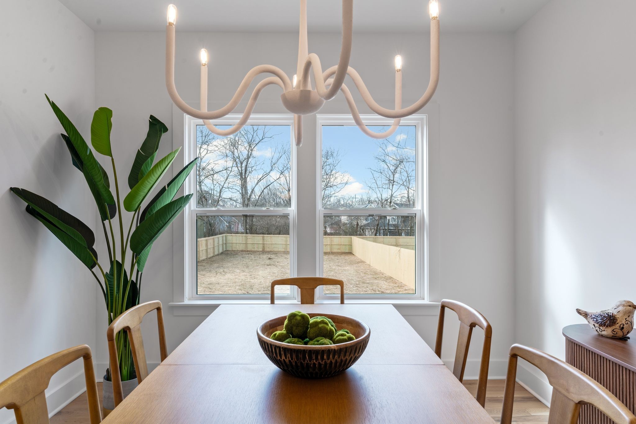 144 Lanier Dr