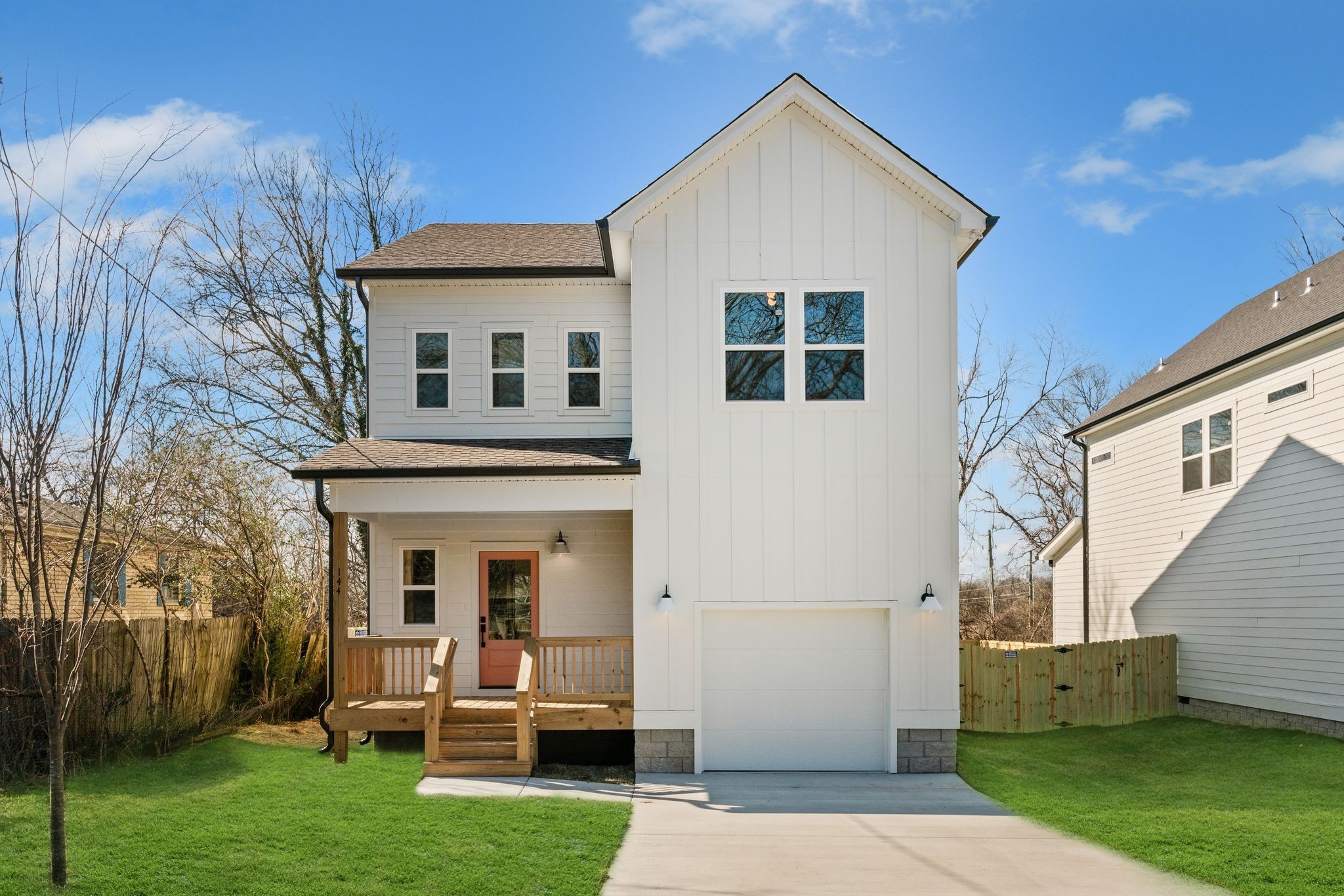 144 Lanier Dr