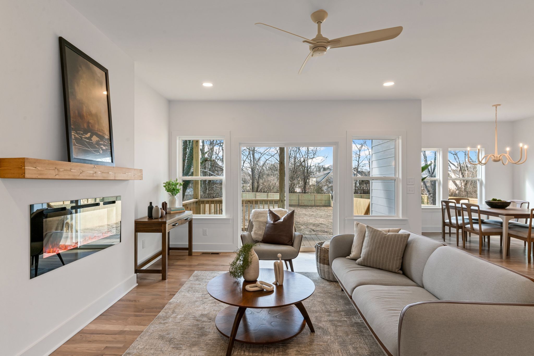 144 Lanier Dr