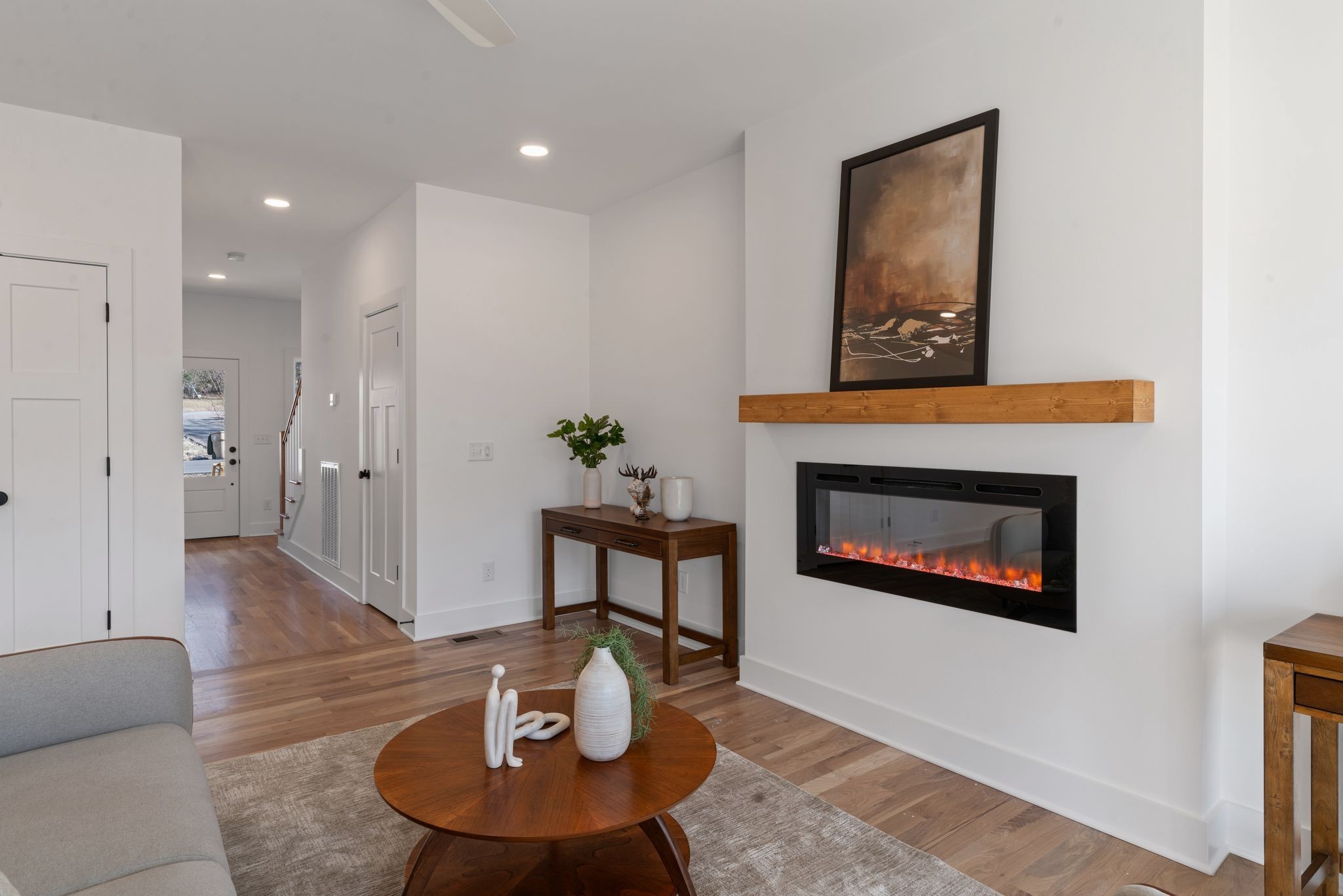 144 Lanier Dr
