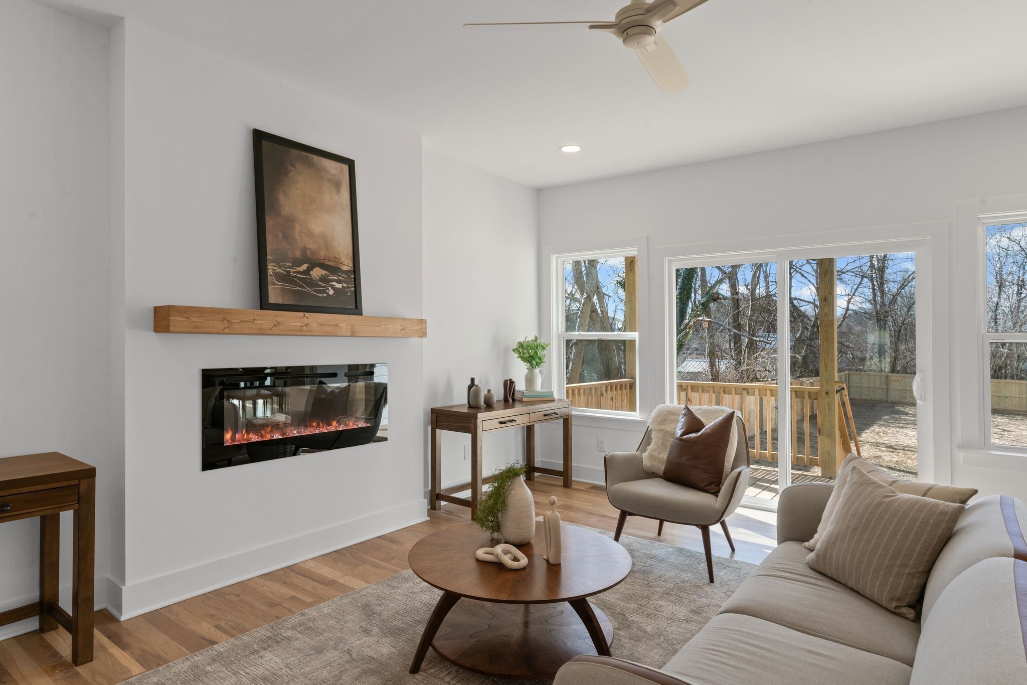 144 Lanier Dr