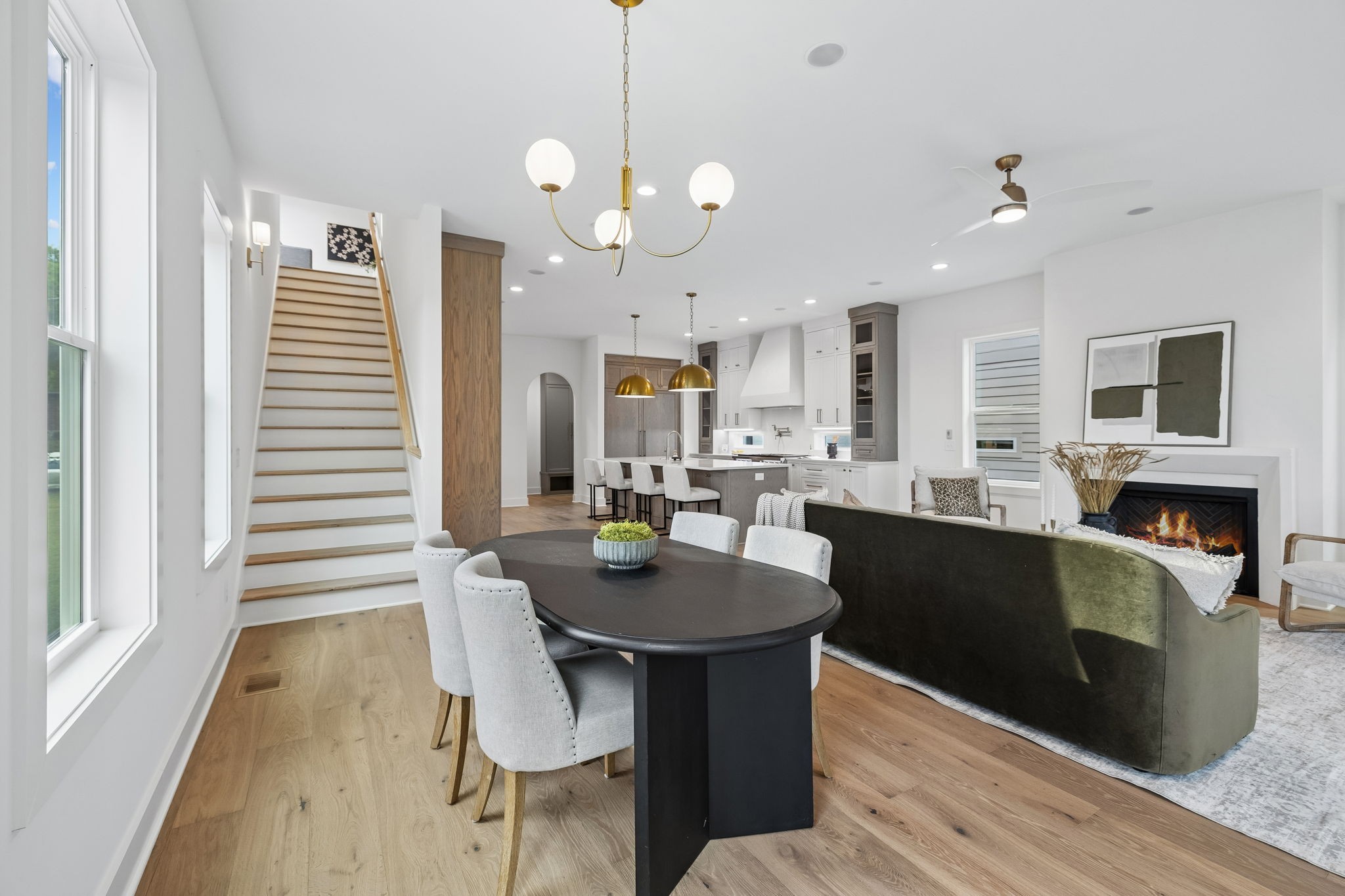 6413 Ranchero Dr Unit: B