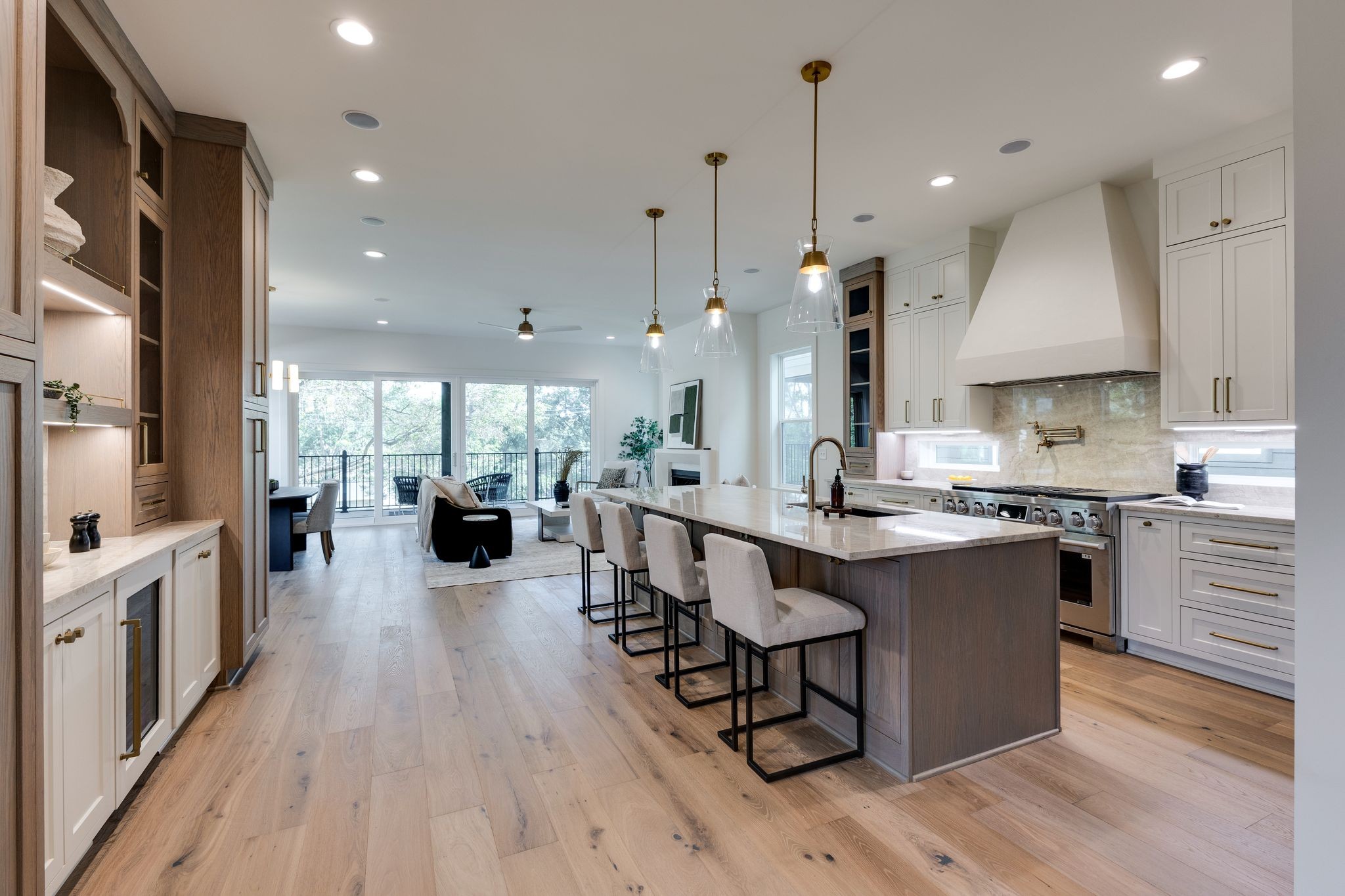 6413 Ranchero Dr Unit: A