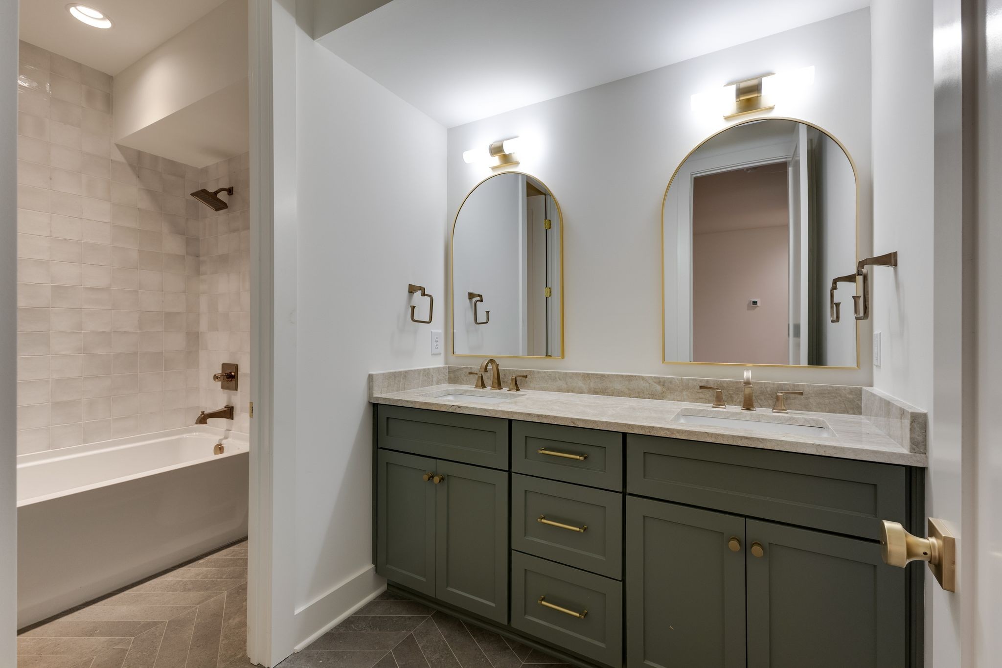 6413 Ranchero Dr Unit: A