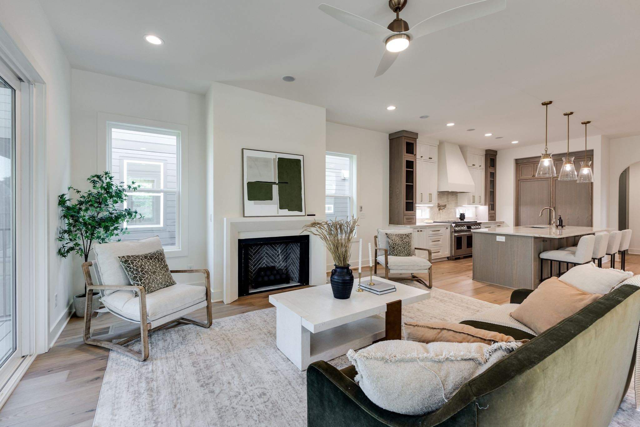 6413 Ranchero Dr Unit: A