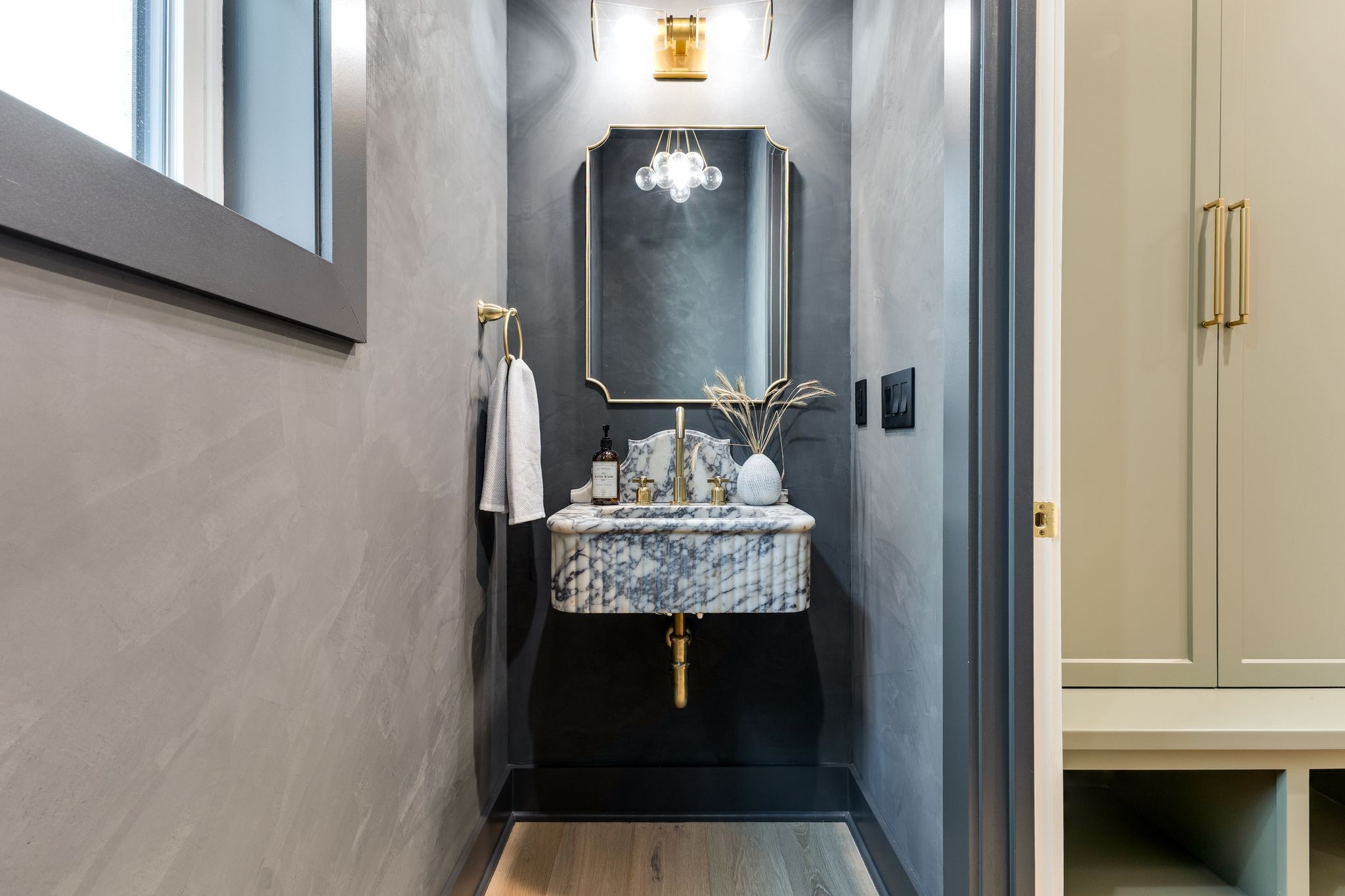 6413 Ranchero Dr Unit: A