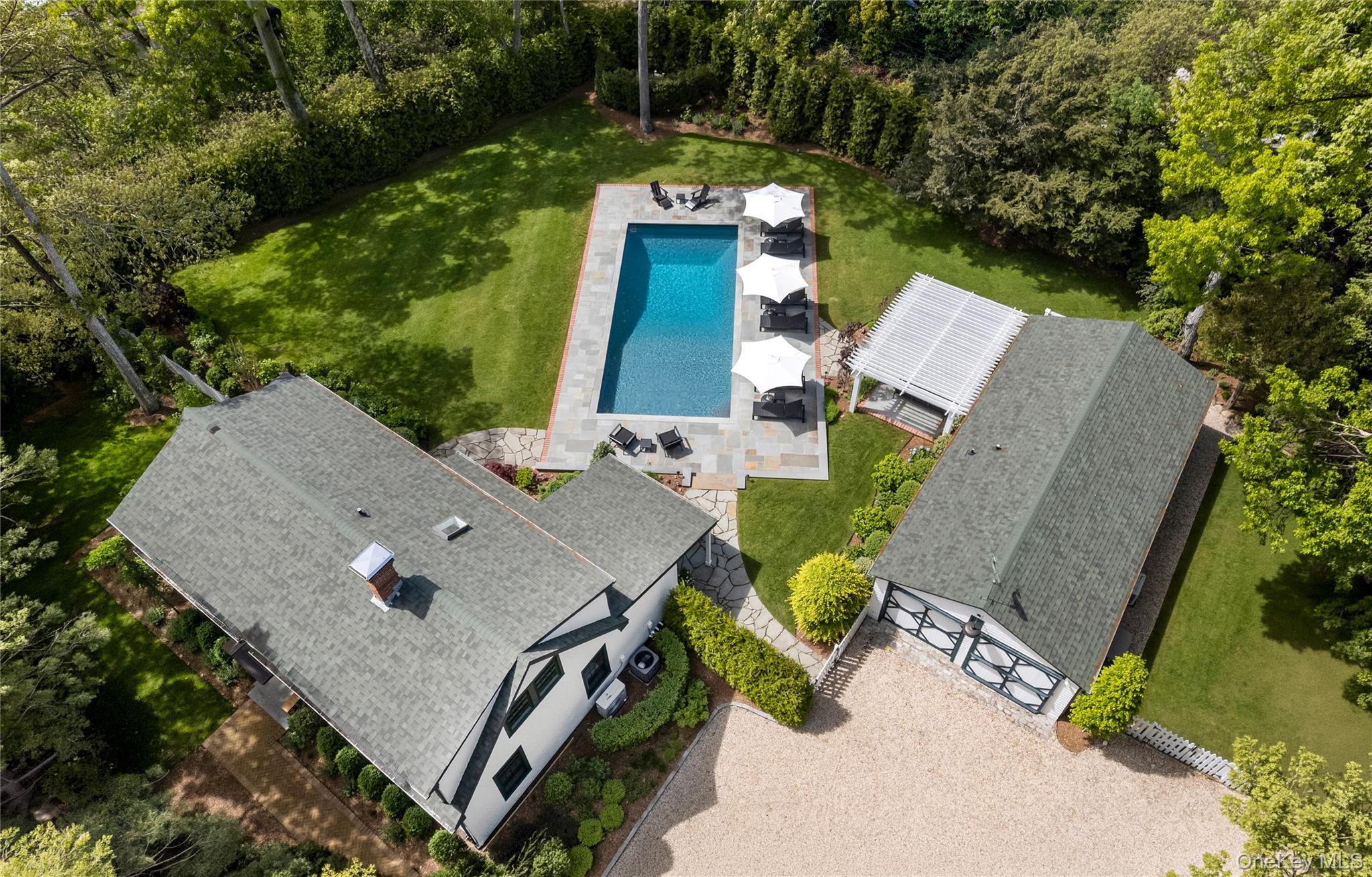 91 E Tiana Road