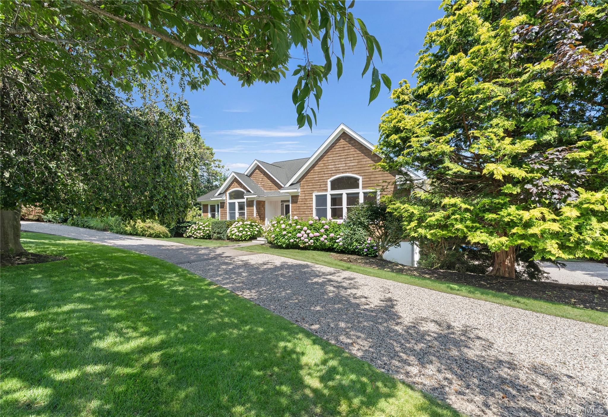 10 Peconic View Court