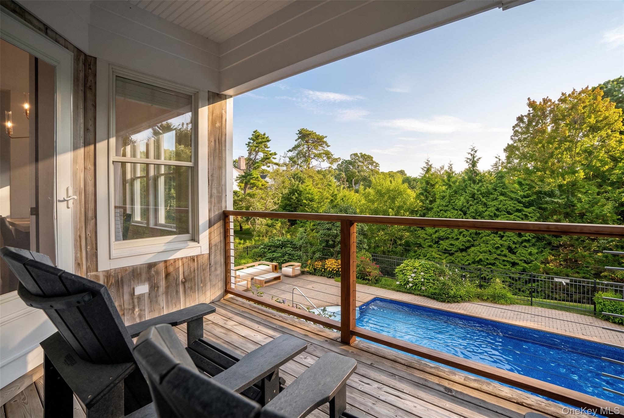 10 Peconic View Court