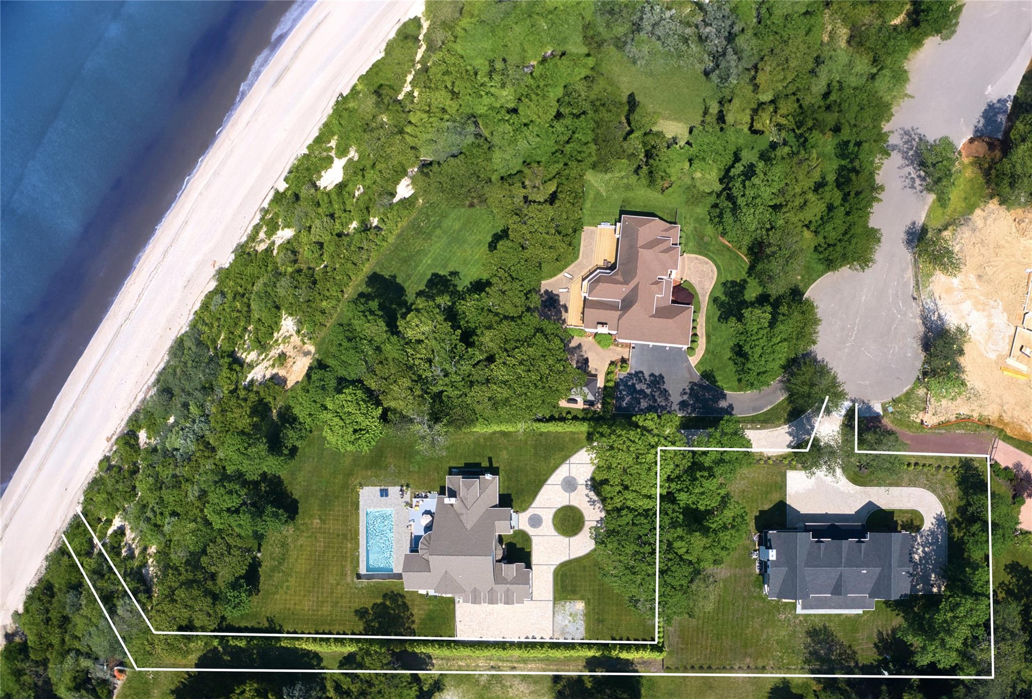 110 Crescent Court