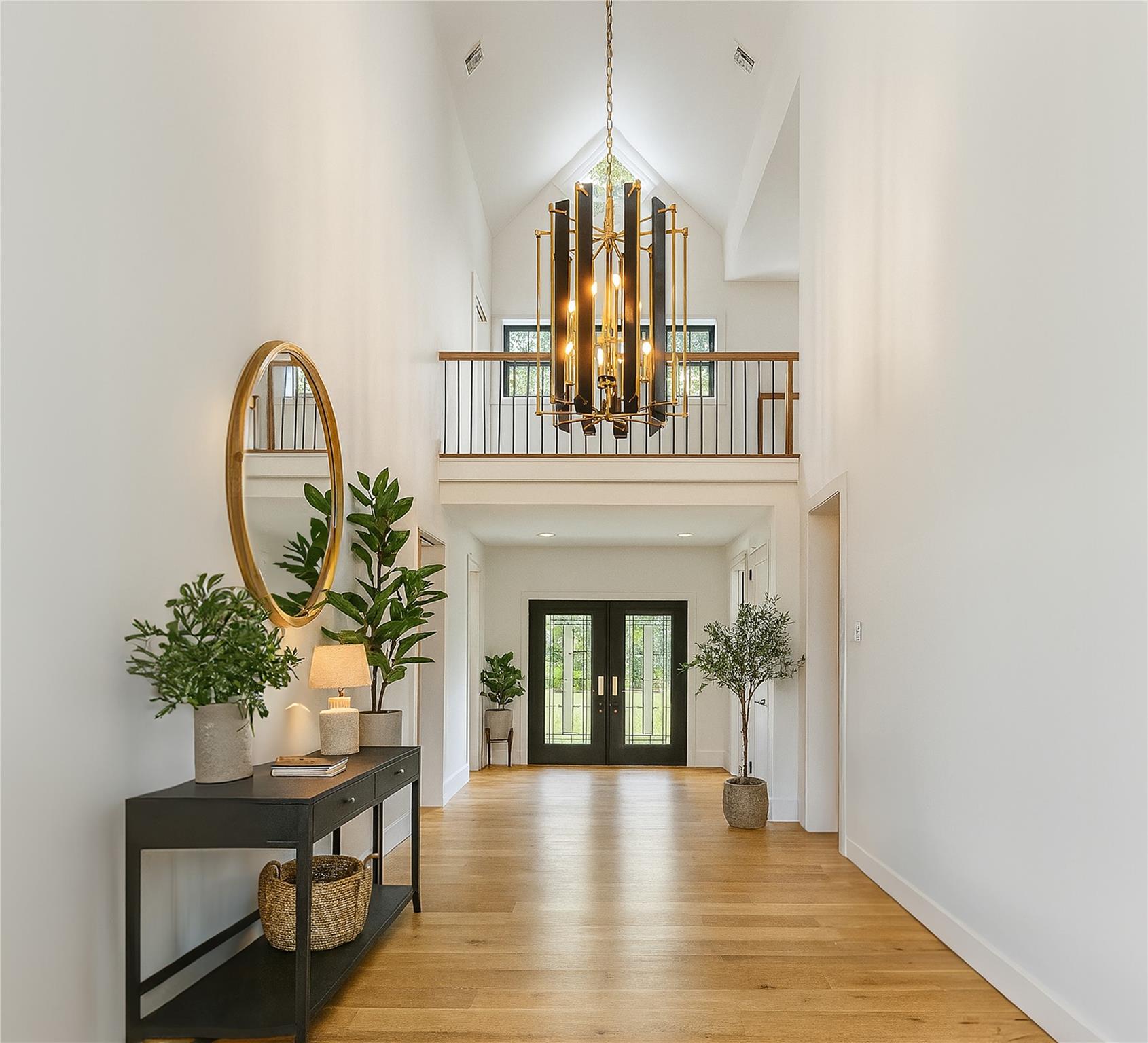 110 Crescent Court