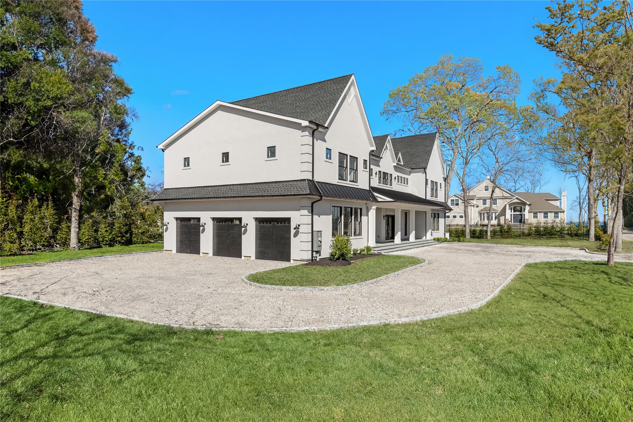 110 Crescent Court