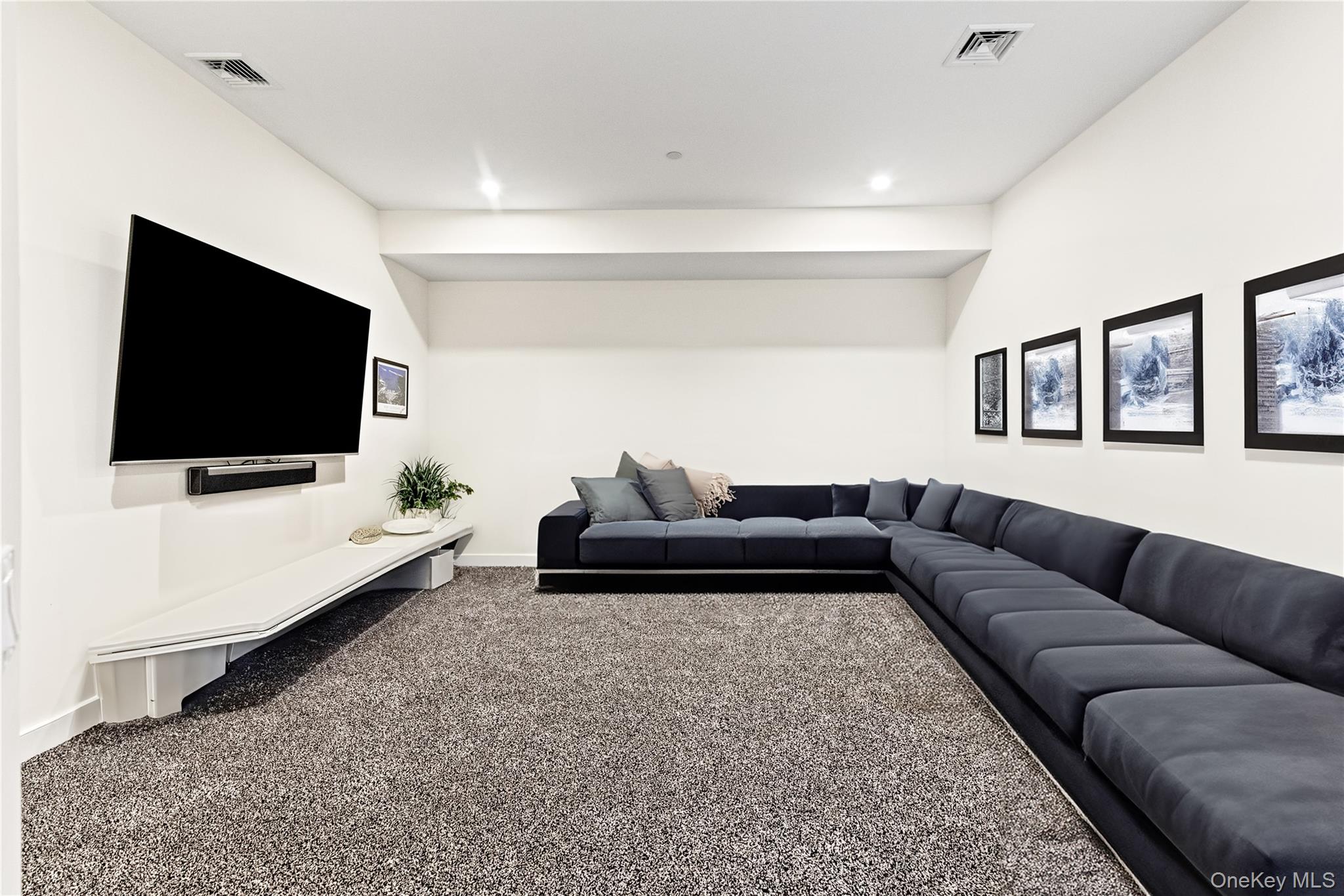 89 Old Canoe Place Road