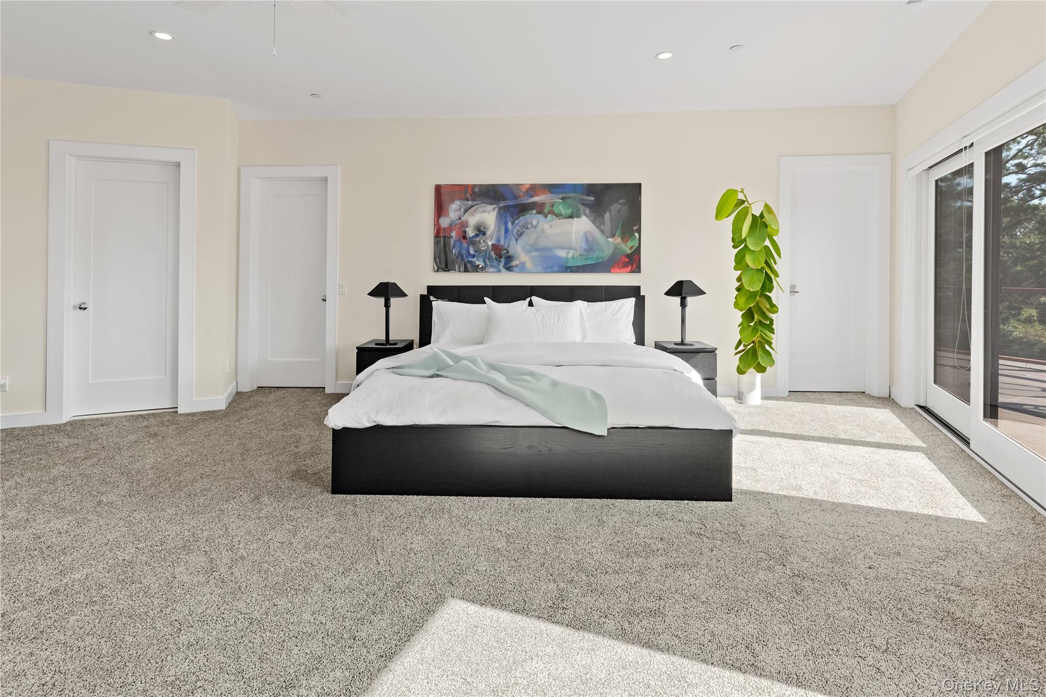 89 Old Canoe Place Road