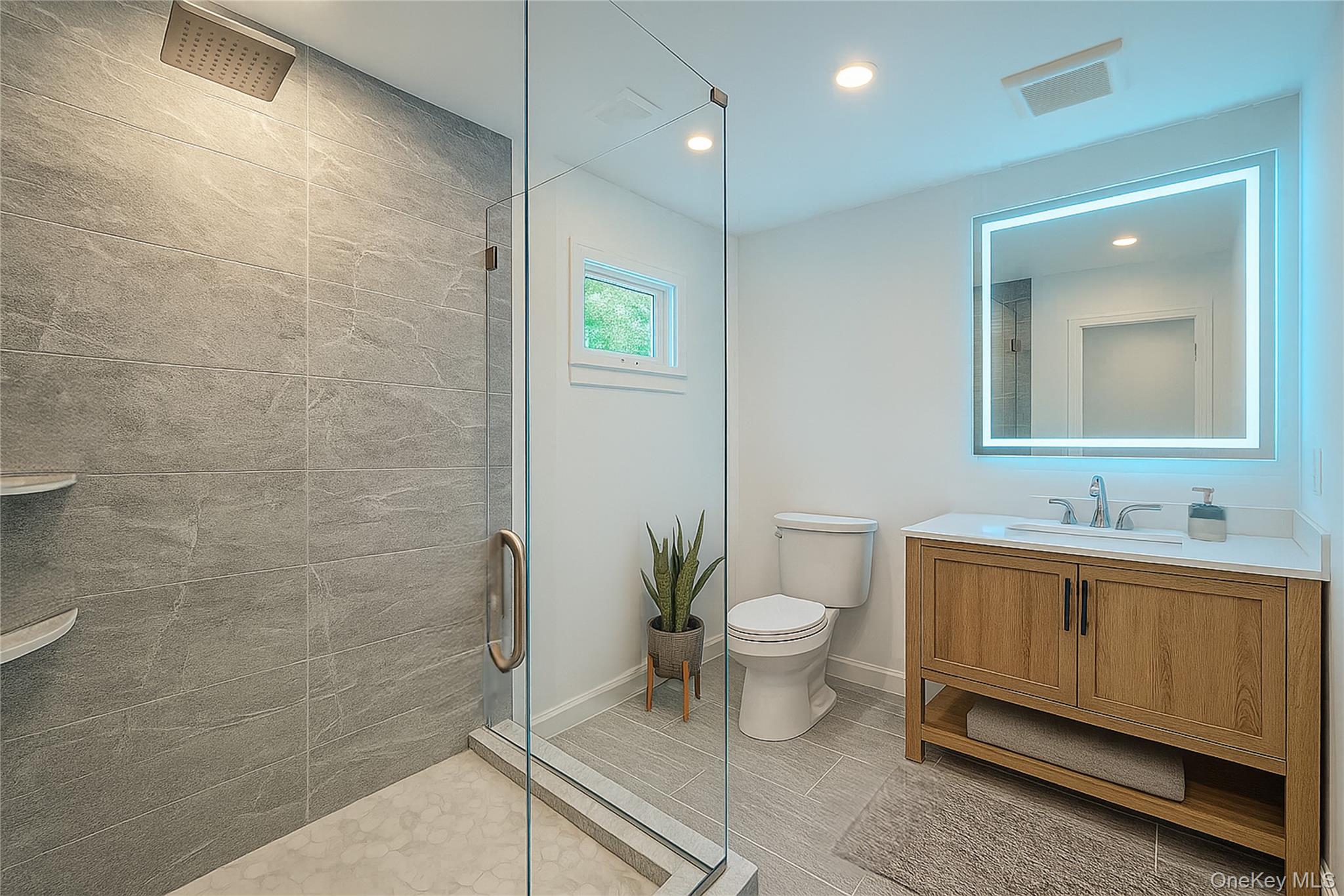 4 Pine Tree Court