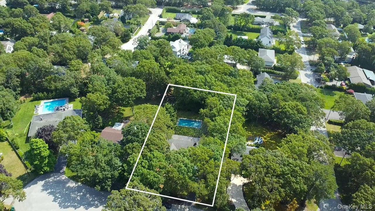 4 Pine Tree Court