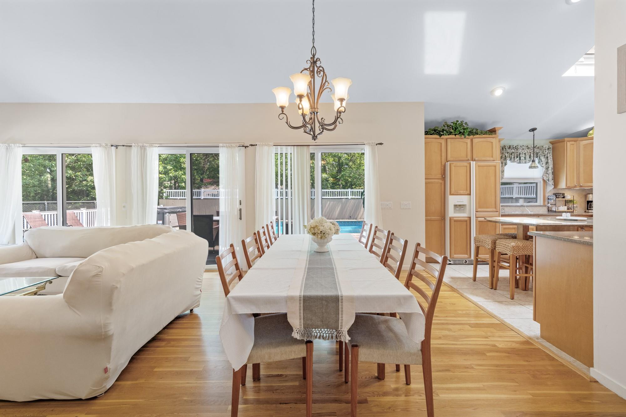 60 Quogue Riverhead Road
