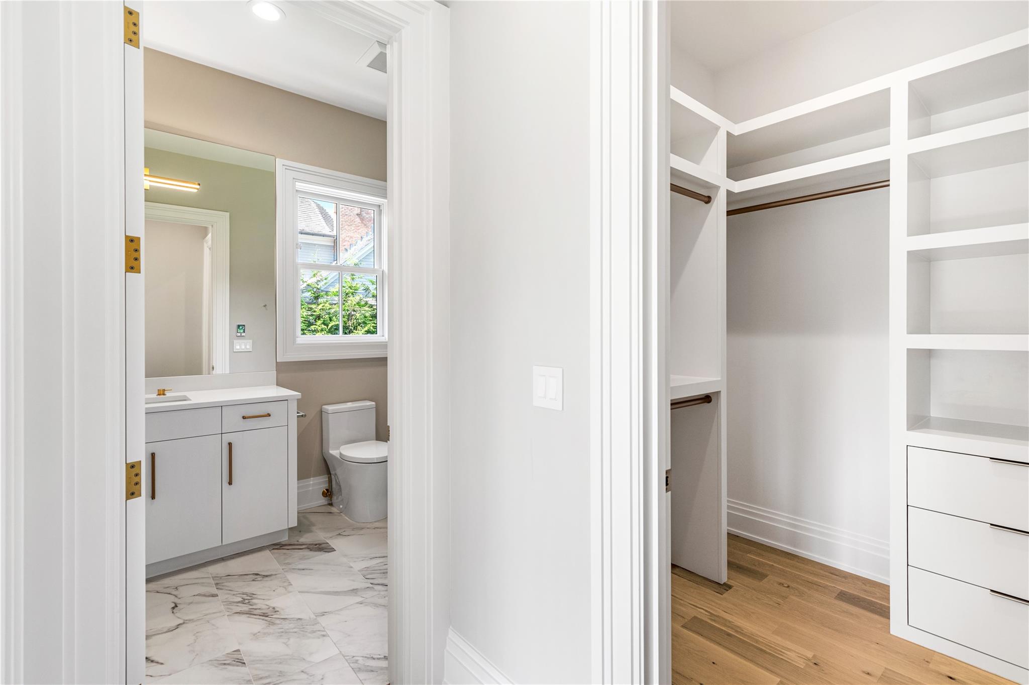 21 Cedar Lane