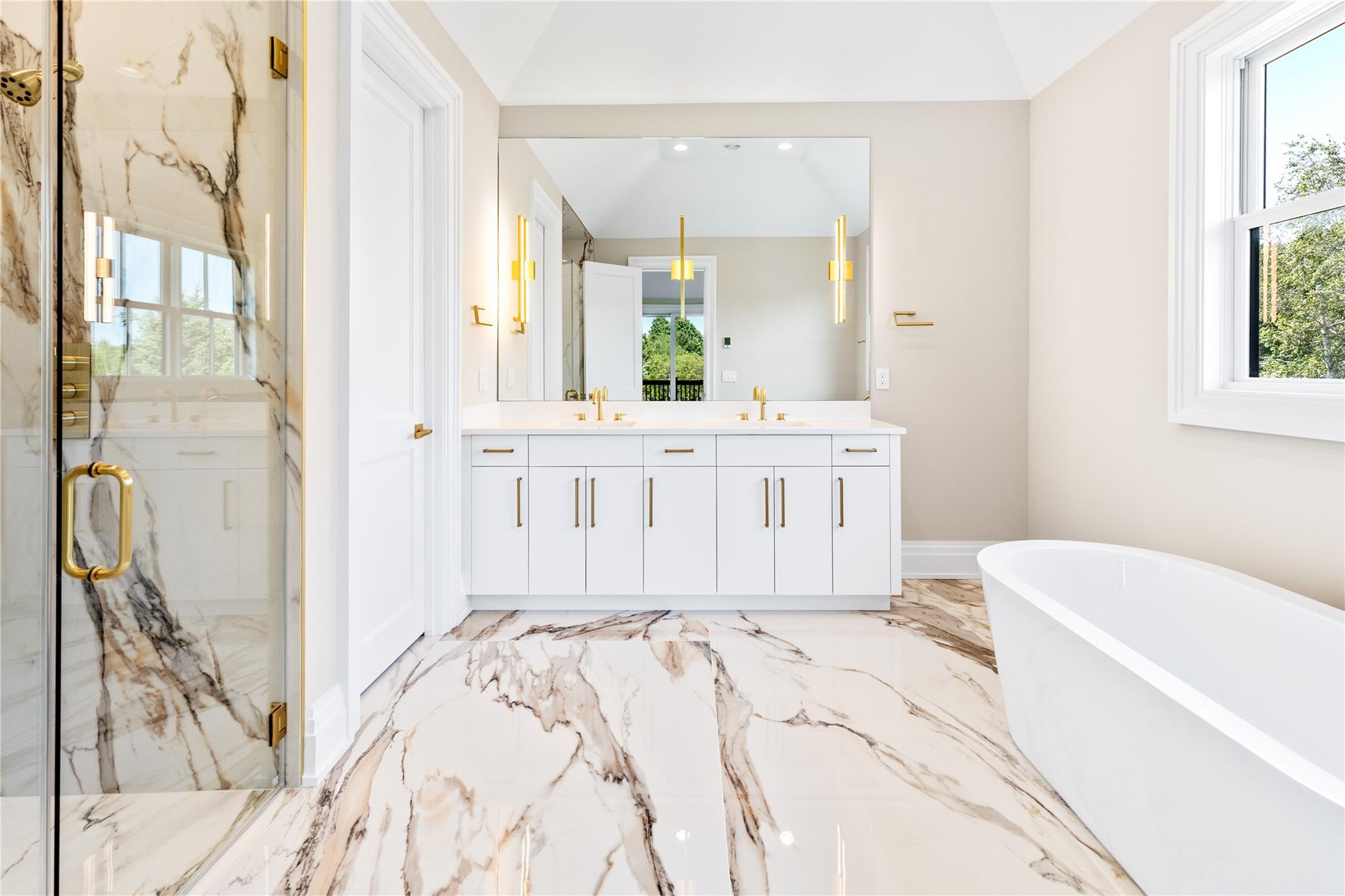 21 Cedar Lane