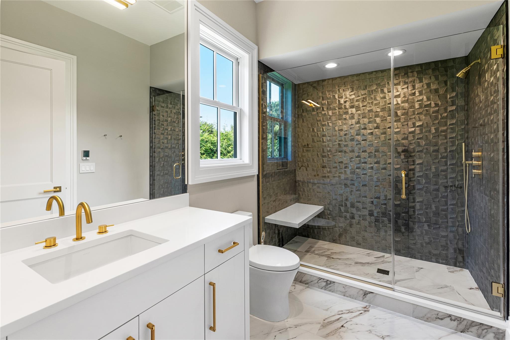 21 Cedar Lane