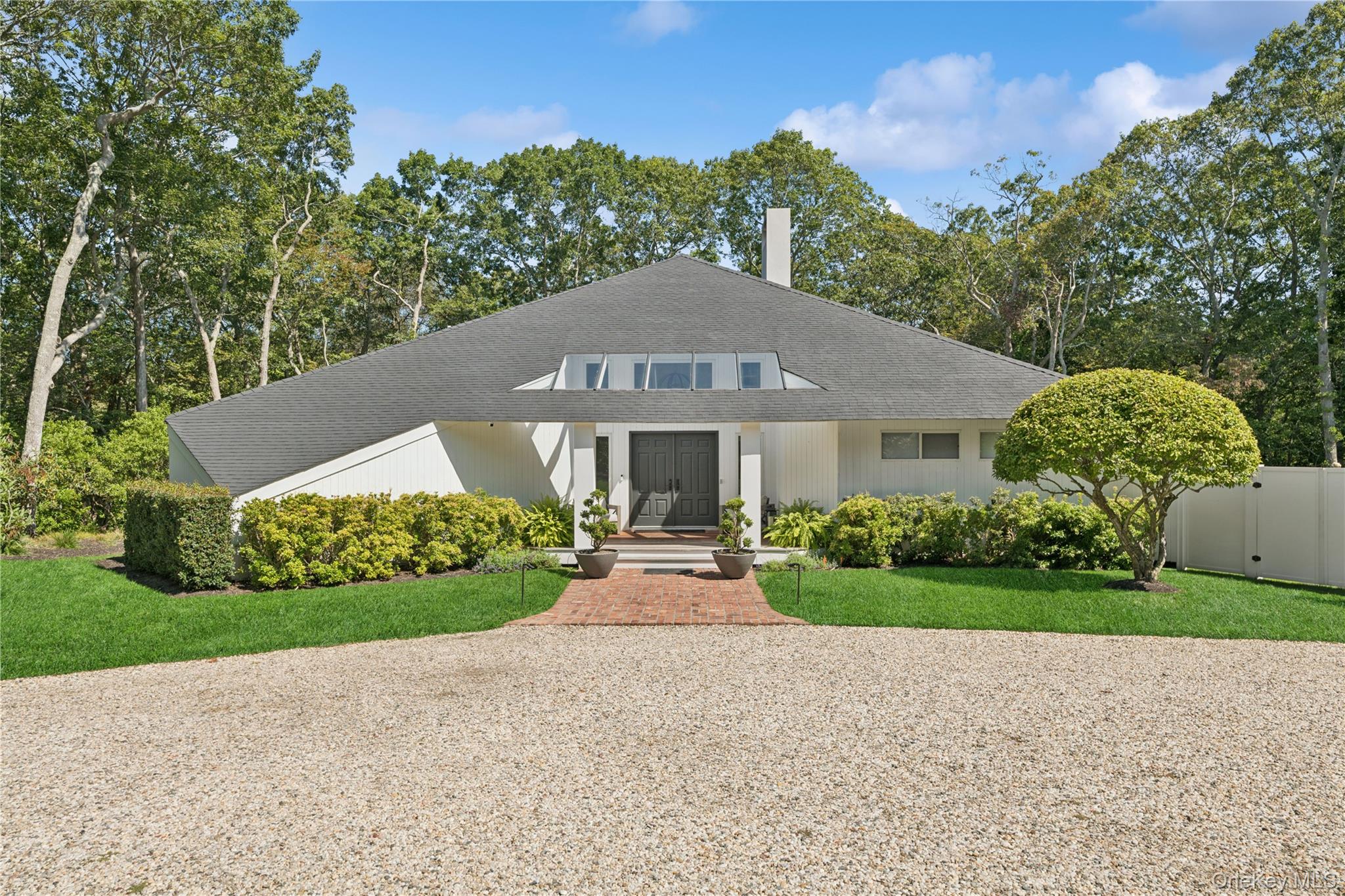 10 Lakewood Lane