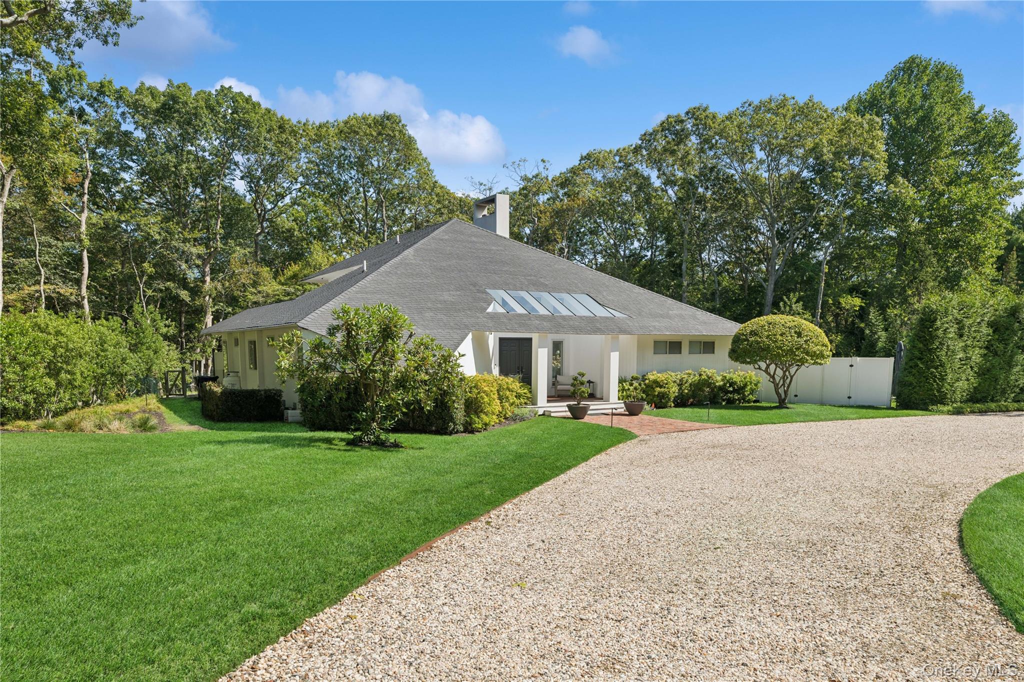 10 Lakewood Lane