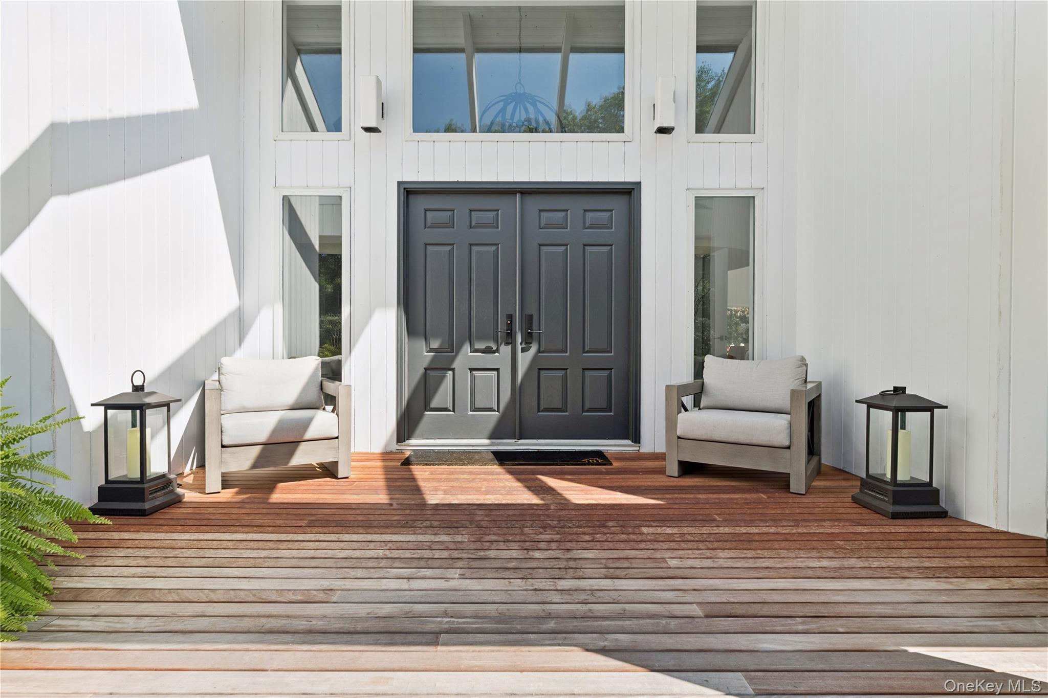10 Lakewood Lane