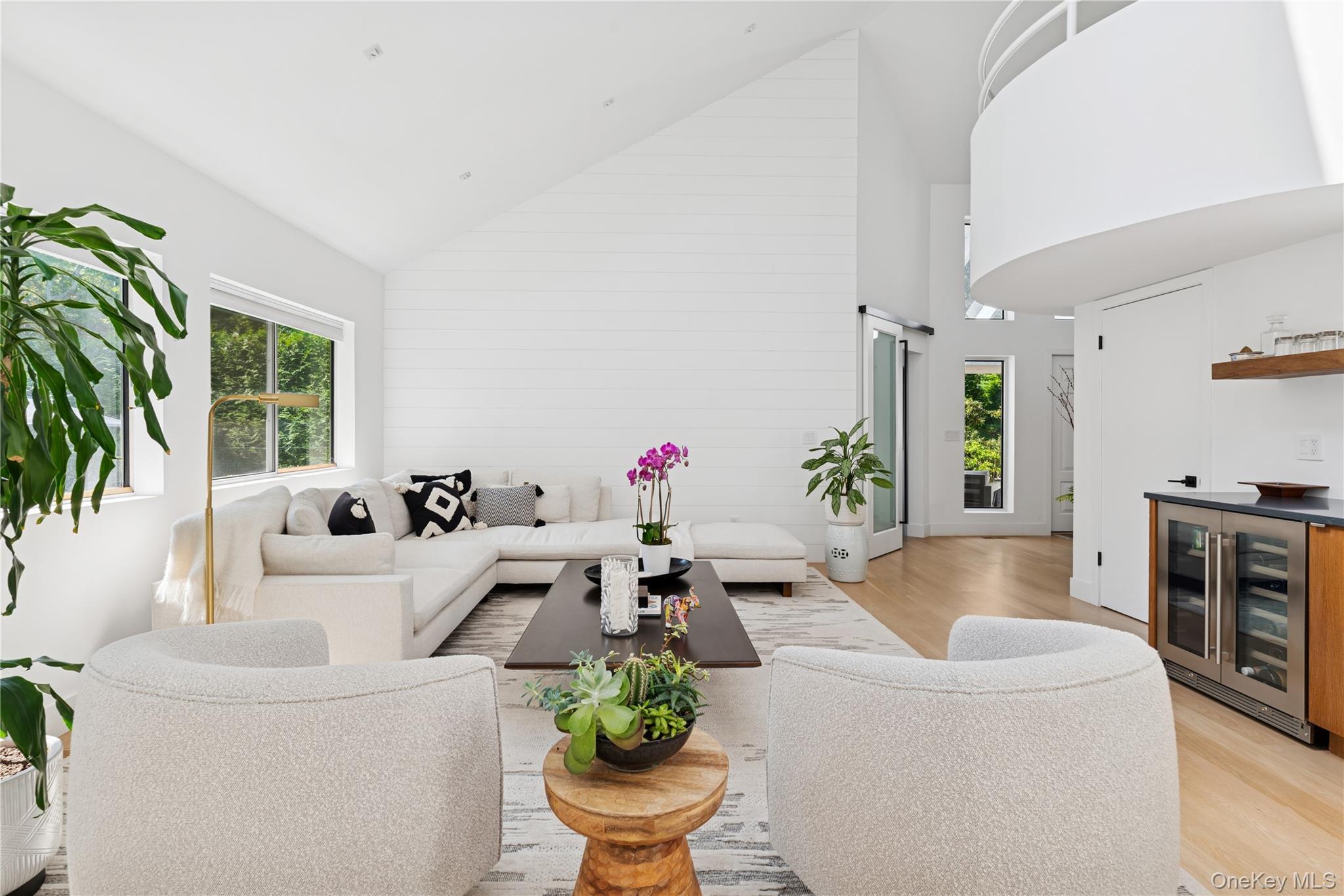 10 Lakewood Lane